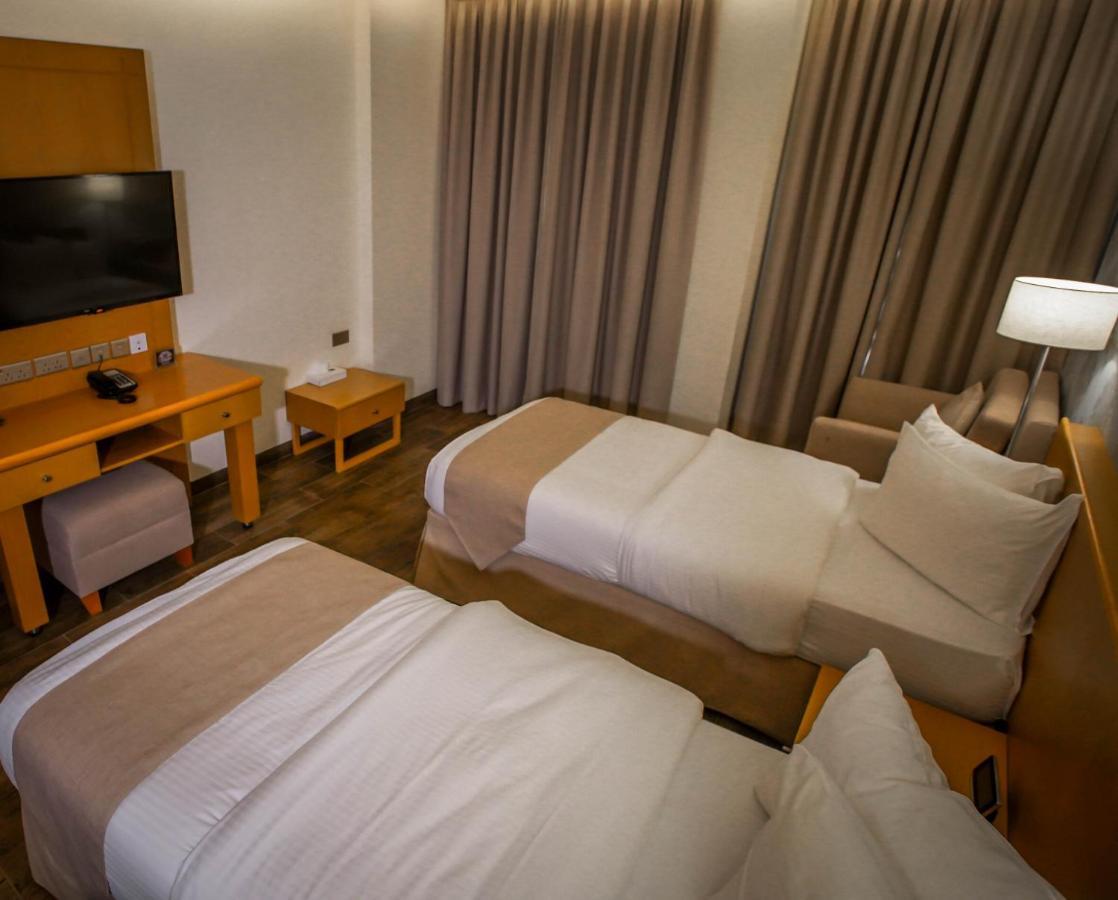 Sama Muscat Hotel Al Khawd Zewnętrze zdjęcie